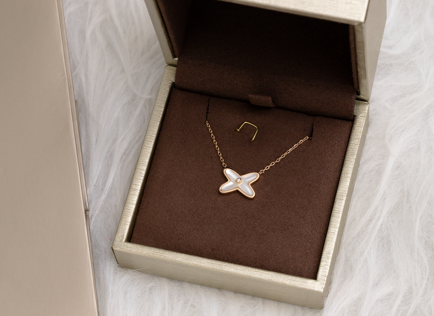 [LORA]JEUX DE NECKLACE 1 DIAMOND
