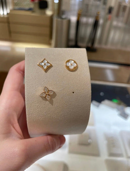 [LORA]STAR BLOSSOM STUD EARRINGS PINK GOLD DIAMONDS