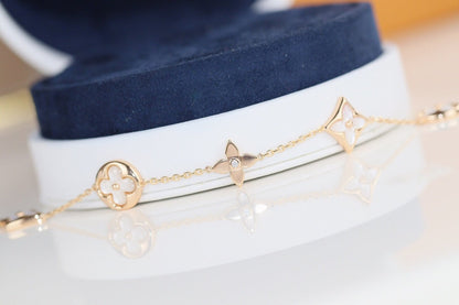 [LORA]LEAF CLOVER BRACELET