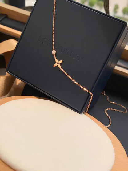 [LORA]BLOSSOM PENDANT PINK GOLD AND DIAMOND