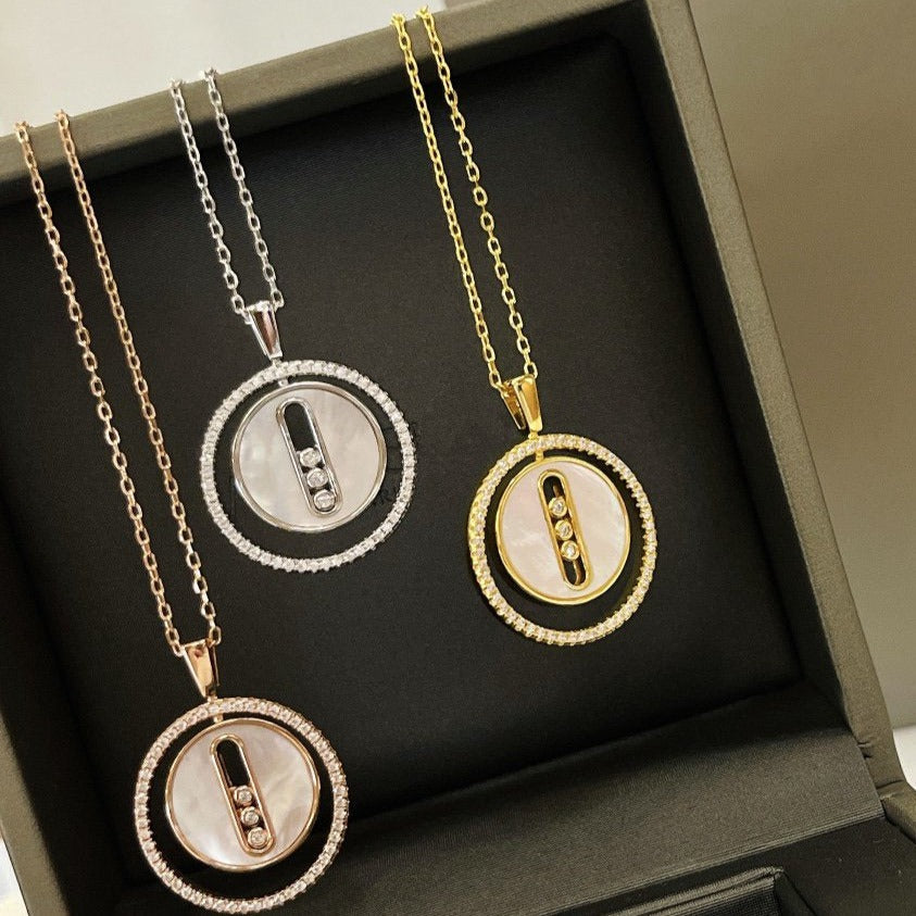 [LORA] LUCKY MOVE MM NACRE BLANCHE DIAMOND NECKLACE