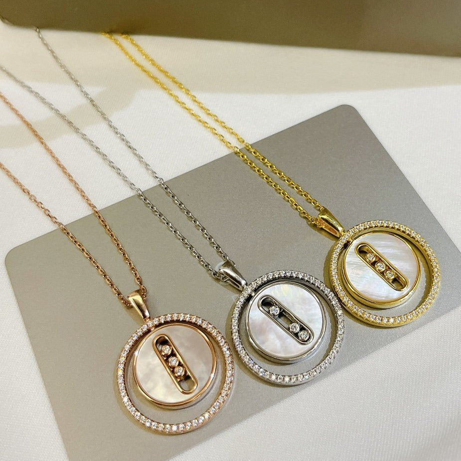[LORA] LUCKY MOVE MM NACRE BLANCHE DIAMOND NECKLACE