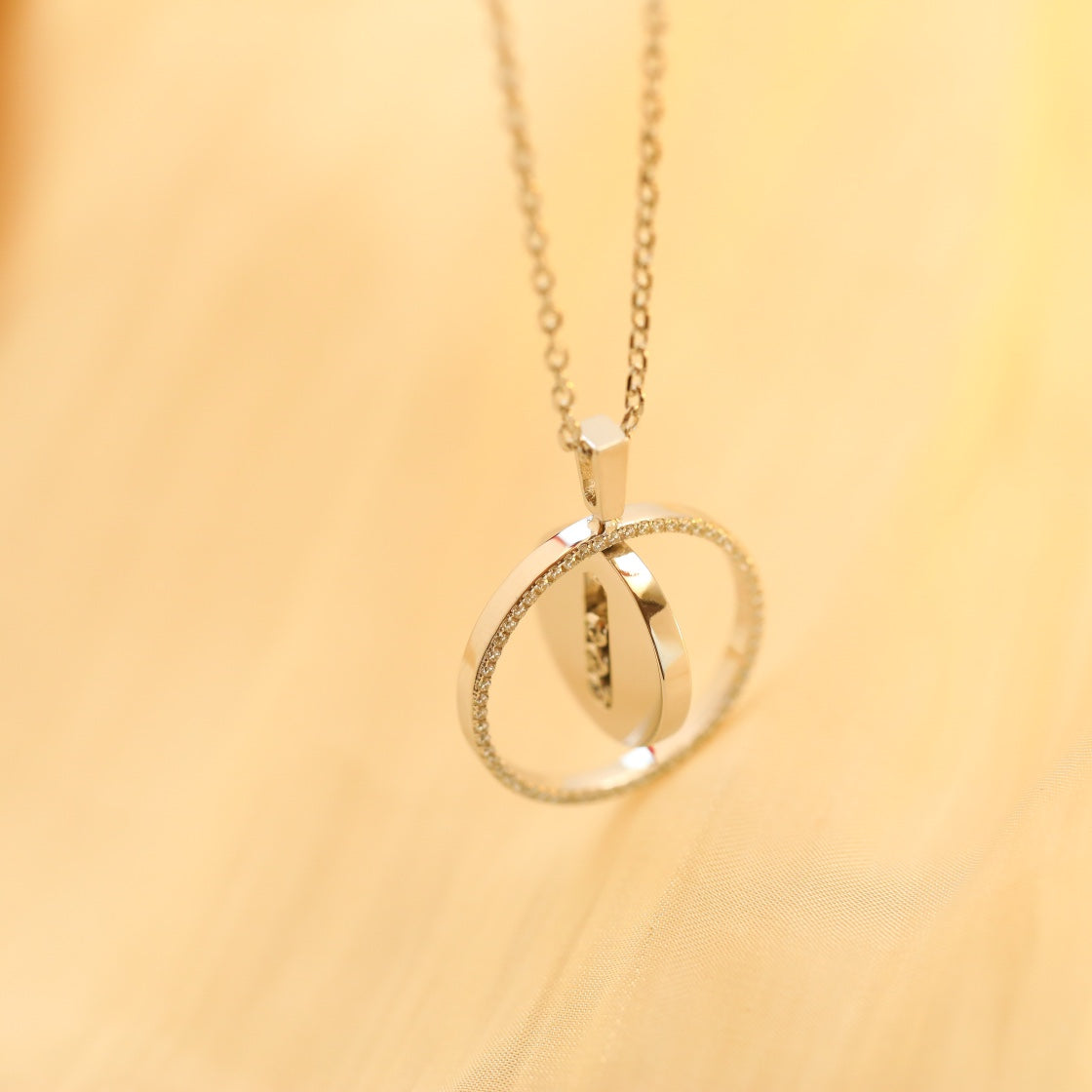 [LORA] LUCKY MOVE MM SILVER DIAMOND NECKLACE