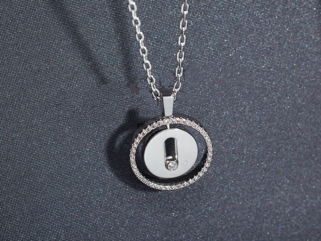 [LORA] LUCKY MOVE PM NECKLACE SILVER DIAMOND