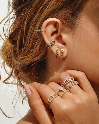 [LORA] CREOLES MOVE UNO MINI 1 DIAMOND EARRINGS