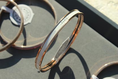 [LORA]HM UNI BANGLE BAG