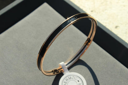 [LORA]HM UNI BANGLE BAG