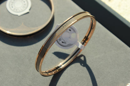 [LORA]HM UNI BANGLE BAG