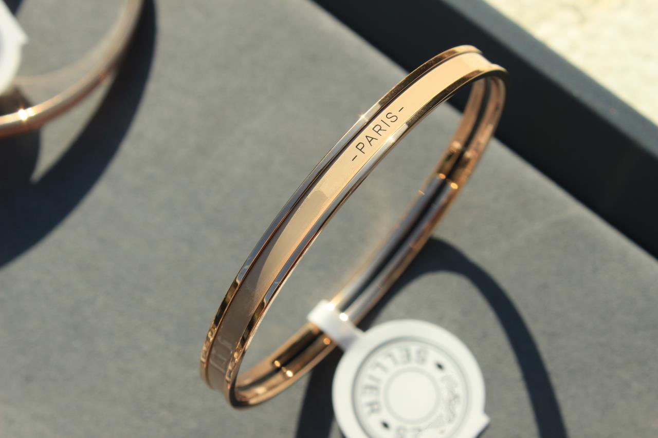 [LORA]HM UNI BANGLE BAG