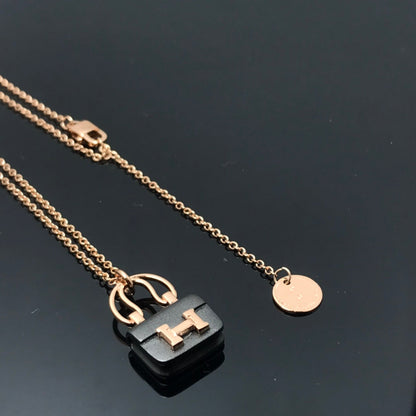 [LORA]WOMEN'S HM AMULETTES CONSTANCE PENDANT NECKLACE