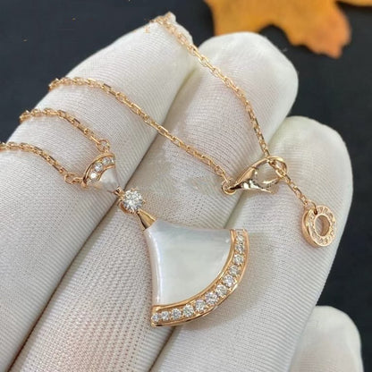 [LORA]DREAM NECKLACE MOP PINK GOLD DIAMOND