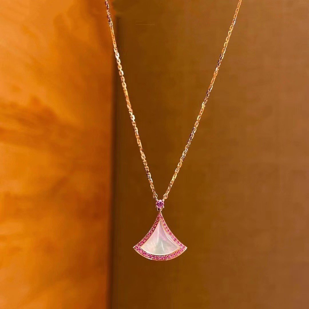 [LORA]DREAM NECKLACE MOP DIAMOND PINK