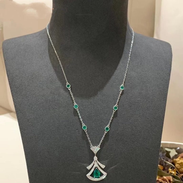 [LORA]DREAM NECKLACE MALACHITE DIAMOND SILVER