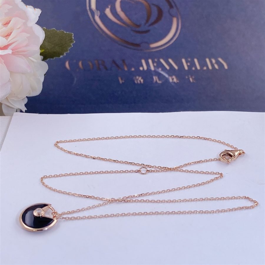 [LORA]AMULETTE ROSE GOLD ONYX NECKLACE