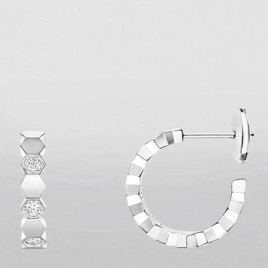 [LORA]Hollow Design Four-Leaf Clover Flower Shape Ring