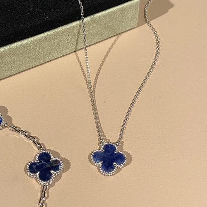 [LORA]CLOVER 15MM PIETERSITE NECKLACE SILVER