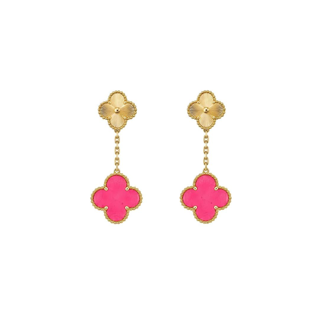 [Lora]NEW CLOVER 2 MOTIF PINK ENAMEL EARRINGS