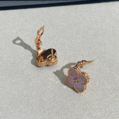 [LORA]CLOVER MEDIUM 1 DIAMOND PINK EARRINGS