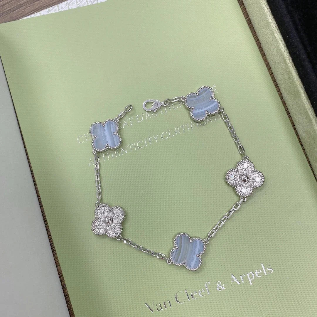 [Lora] CLOVER 5 MOTIF PURPLE CHALCEDONY BRACELET COLLECTION