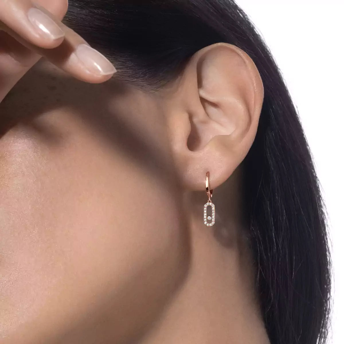 [LORA] Move Uno Single Diamond Hoop Earring