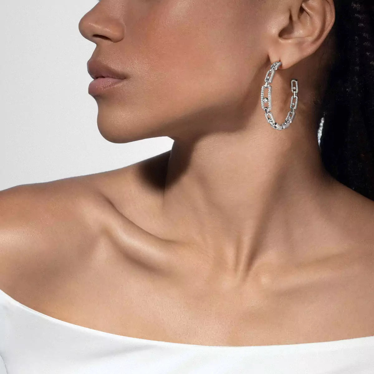 [[LORA] Move Link Diamond Hoop Earrings