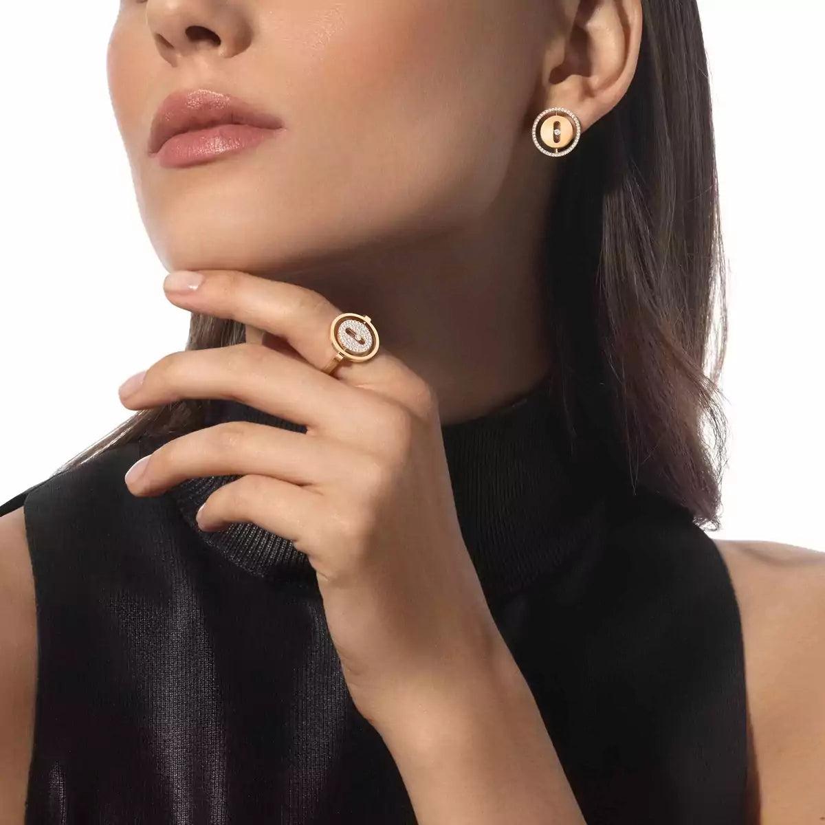 [LORA] Lucky Move Diamond Earrings