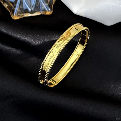 [Lora]CLOVER PERLEE BRACELET SIGNATURE ENGRAVING SERIES