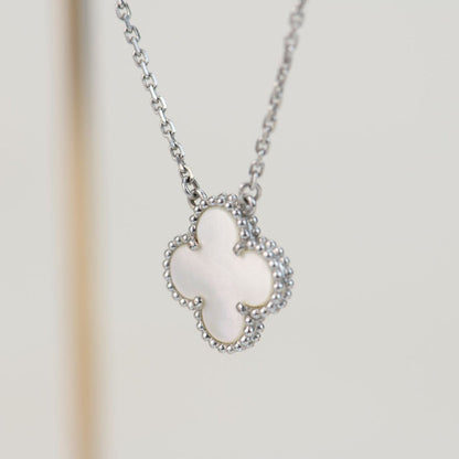 [LORA]CLOVER  15MM WHITE MOTHER-OF-PEARL SILVER
