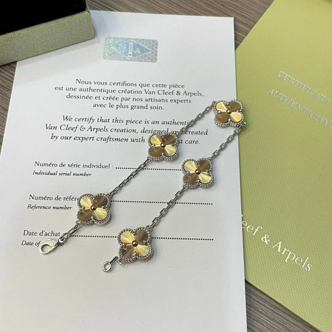 [Lora] CLOVER 5 MOTIF LASER BRACELET COLLECTION