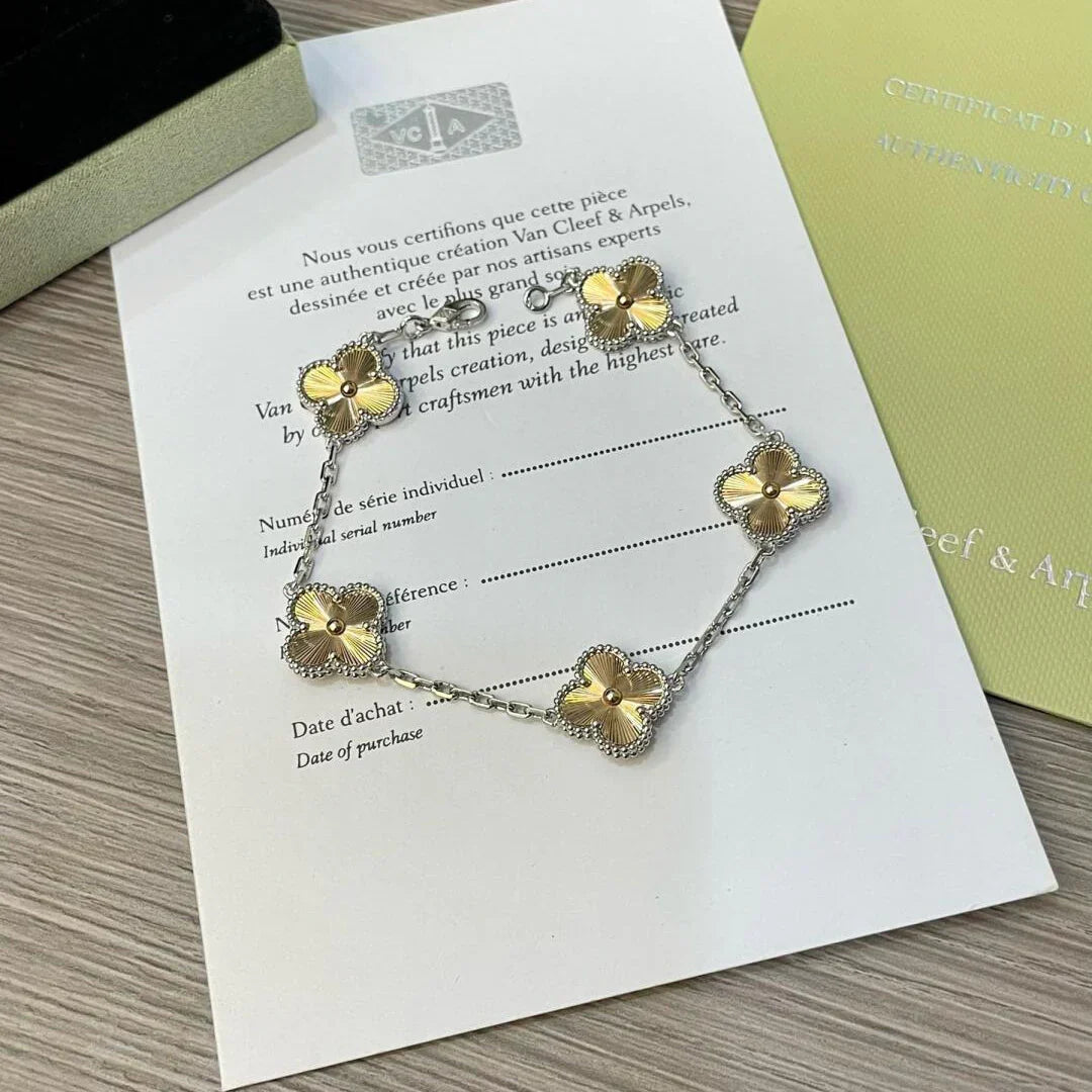 [Lora] CLOVER 5 MOTIF LASER BRACELET COLLECTION