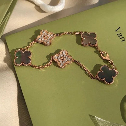 [LORA]CLOVER 5 MOTIF GRAY MOP DIAMOND BRACELET