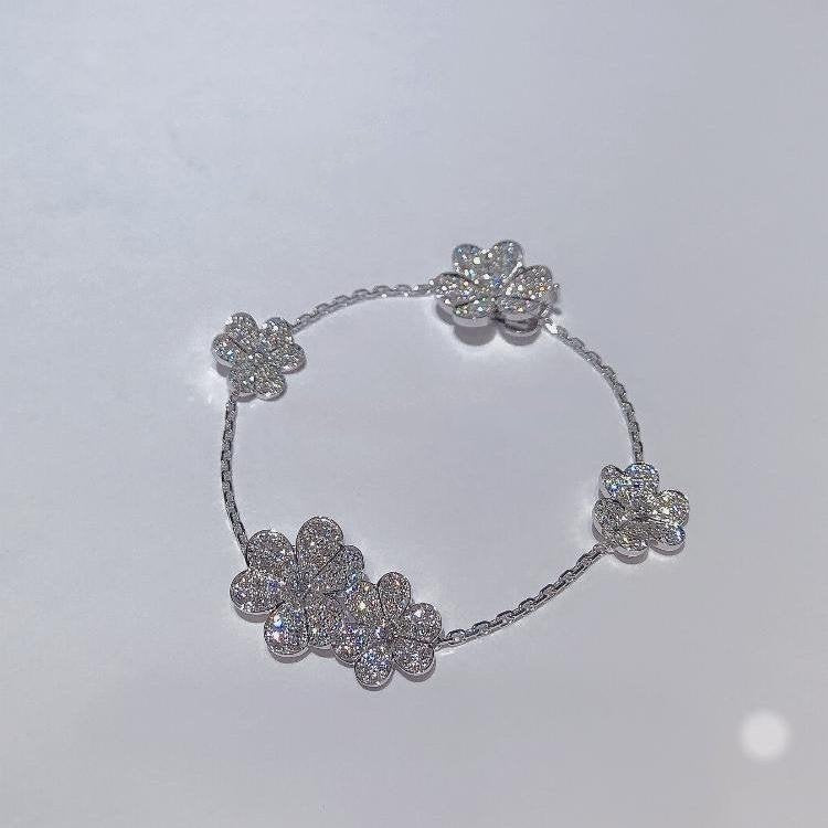 [Lora]FRIVOLE SILVER 5 FLOWERS BRACELET