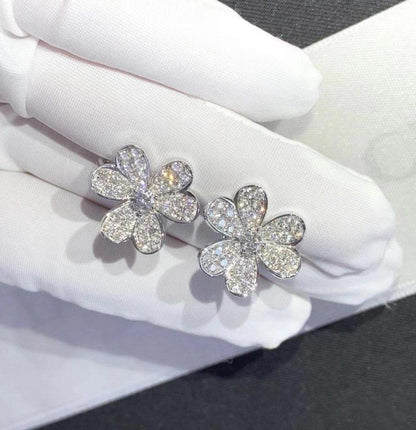 [Lora]FRIVOLE SILVER FLOWER DIAMOND EARRINGS