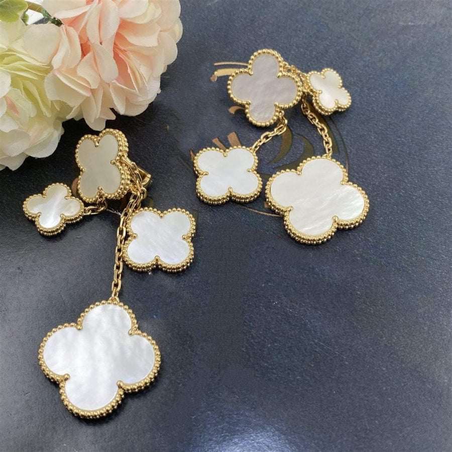 [LORA]CLOVER EARRINGS WHITE MOP 4 MOTIFS GOLD