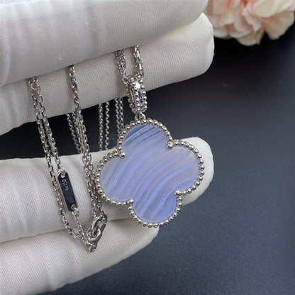 [LORA]CLOVER SILVER CHALCEDONY BIG CLOVER NECKLACE
