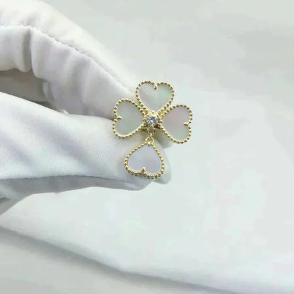 [Lora]SWEET CLOVER WHITE MOP RING