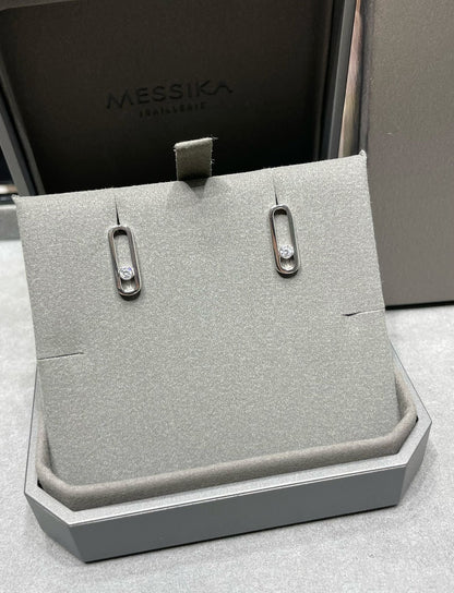 [LORA] MOVE UNO SMALL 1 DIAMOND EARRINGS