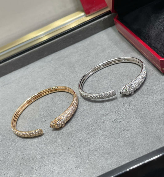 [LORA]PANTHERE FULL DIAMOND OPEN BRACELET