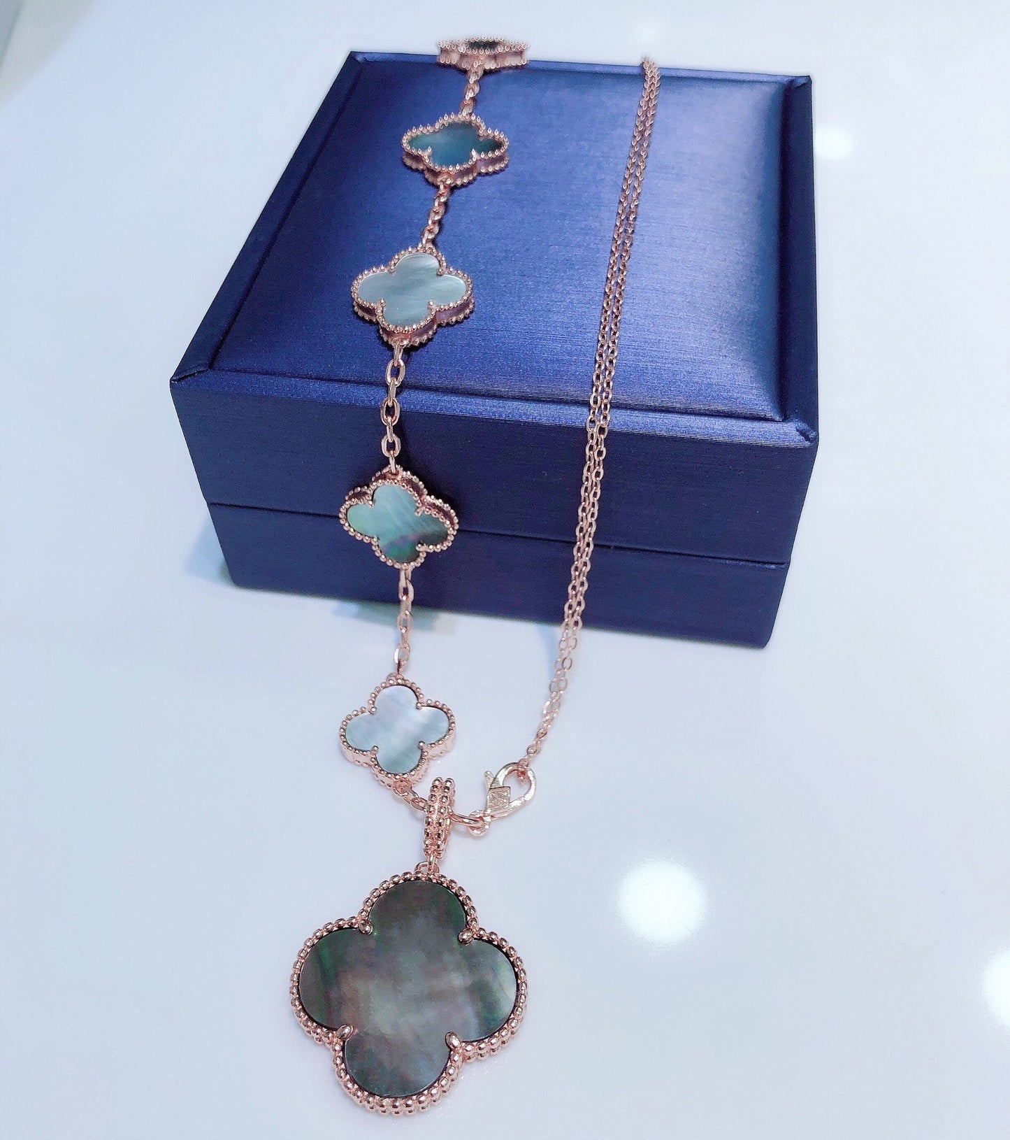 [Lora]COMBINED BRACELET 5 MOTIFS AND NECKLACE DARK MOP ROSE GOLD