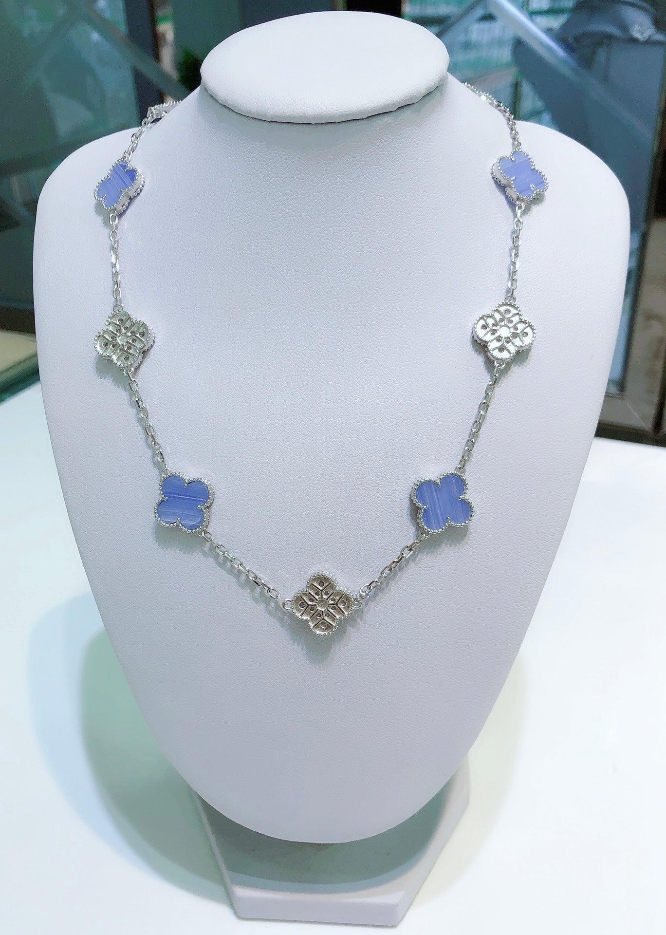 [LORA]CLOVER 10 MOTIFS CHALCEDONY DIAMONDS SILVER NECKLACE