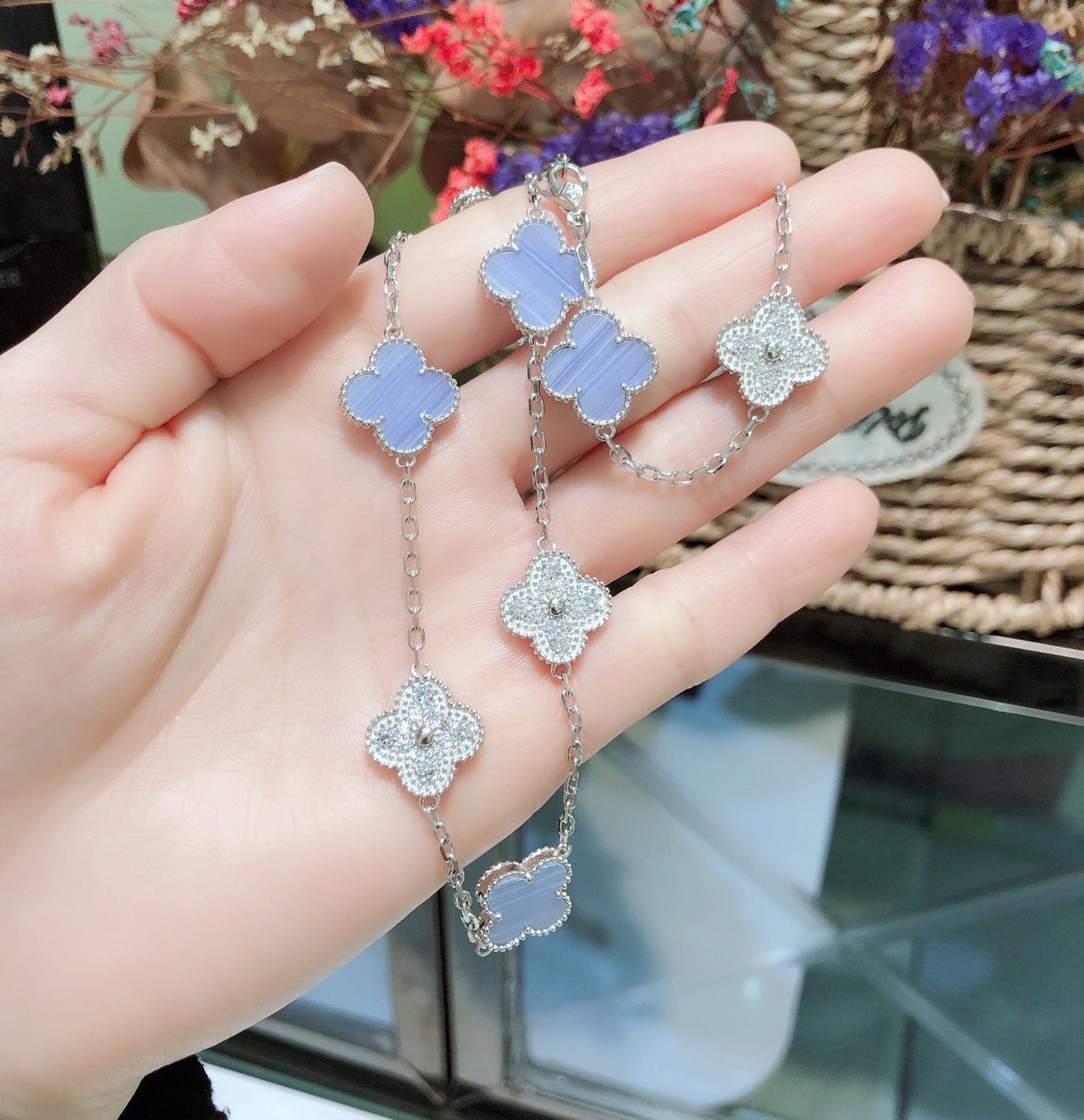 [LORA]CLOVER 10 MOTIFS CHALCEDONY DIAMONDS SILVER NECKLACE