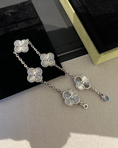 [LORA]CLOVER SILVER 5 MOTIFS BRACELET